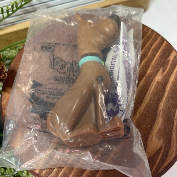 Scooby-Doo “Be Cool Scooby-Doo” SONIC Toy – New Sealed – Scooby Figure - Picture 2 of 2